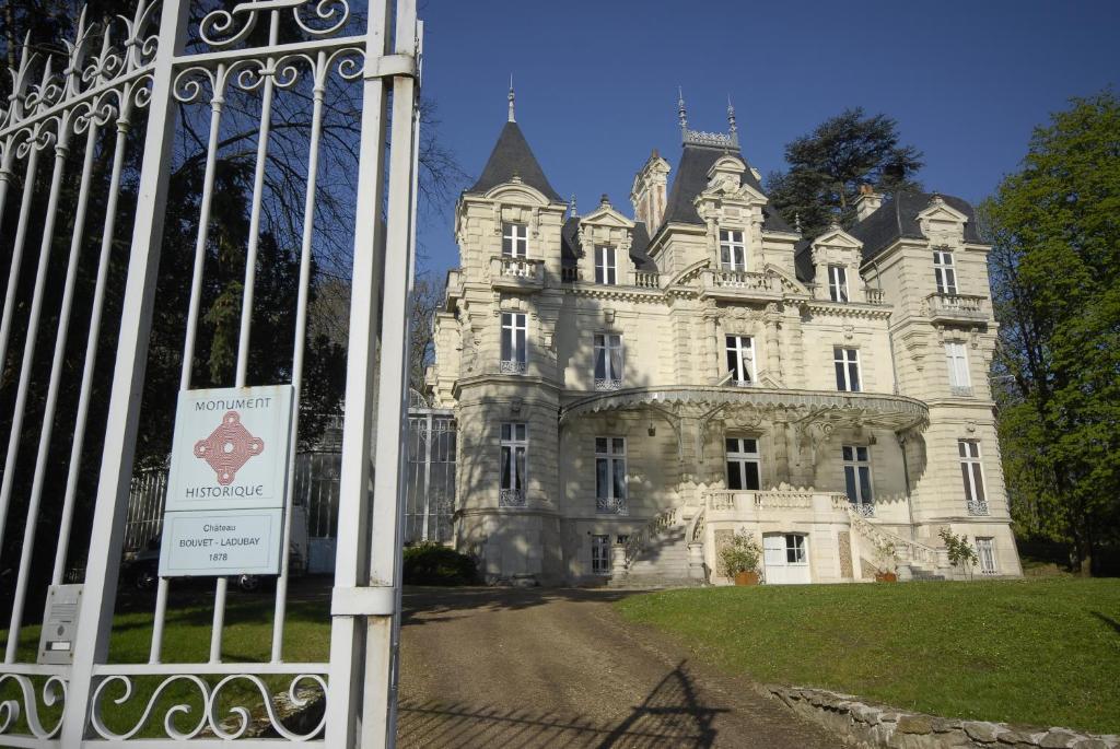 Отель Chateau Bouvet Ladubay Сомюр Экстерьер фото